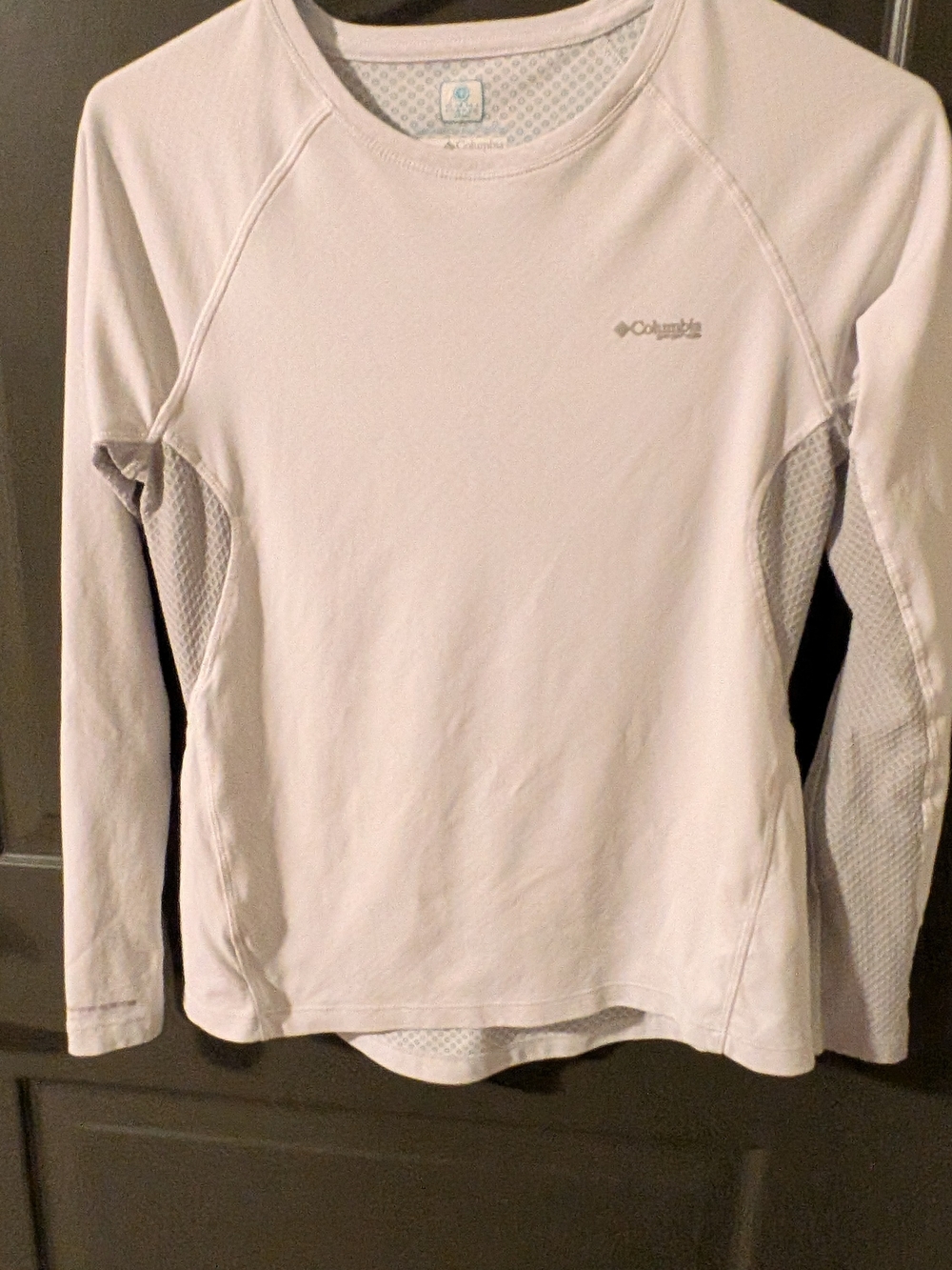 Columbia Women's Long Sleeve Performance Top